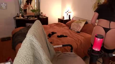 Lenas room online show from July 2026 05:47:02 AM
