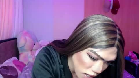 lena online show from November 2025 12:44:02 AM