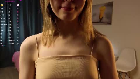 Snapshot of lenexo chatting on November 2025 08:34:02 PM Earlene online show from November 2025 08:34:02 PM