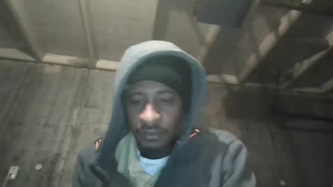 leo199984 online show from December 2024 05:02:01 AM