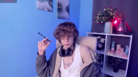 Snapshot of leo_bensyten chatting on October 2025 02:24:01 PM Leo online show from October 2025 02:24:01 PM