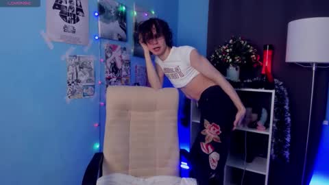 Snapshot of leo_bensyten chatting on November 2025 04:07:02 PM Leo online show from November 2025 04:07:02 PM