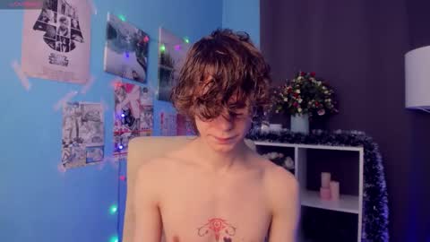 Snapshot of leo_bensyten chatting on November 2025 10:40:02 AM Leo online show from November 2025 10:40:02 AM