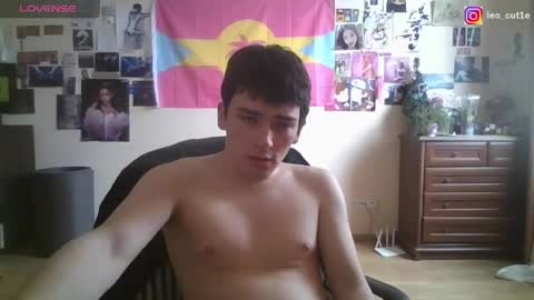 leo_cutie online show from March 2026 09:47:01 AM