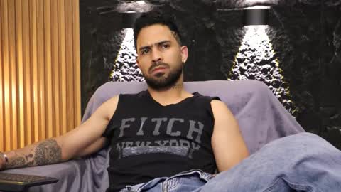 Leo  Diaz online show from February 2026 05:44:02 AM