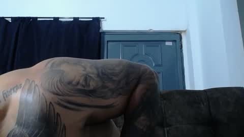 Leo online show from December 2025 09:11:01 PM