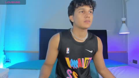 Snapshot of leo_savage_ chatting on October 2025 04:20:02 AM Leo online show from October 2025 04:20:02 AM