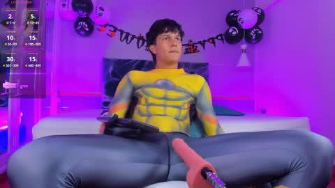 Snapshot of leo_savage_ chatting on October 2025 04:23:02 AM Leo online show from October 2025 04:23:02 AM