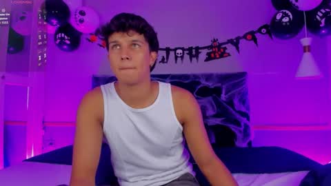Snapshot of leo_savage_ chatting on October 2025 04:13:02 AM Leo online show from October 2025 04:13:02 AM