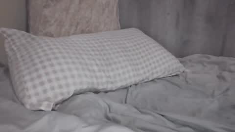 Snapshot of leo_so_horny chatting on November 2025 12:07:02 PM Leo online show from November 2025 12:07:02 PM