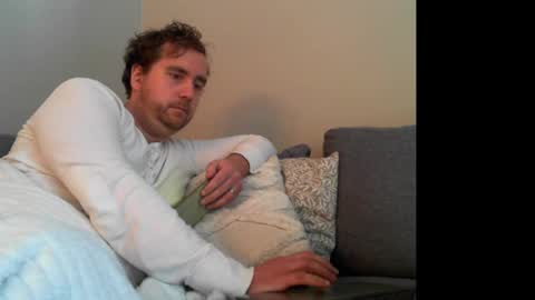 Snapshot of leofromsweden chatting on December 2024 08:22:02 AM Leofromsweden online show from December 2024 08:22:02 AM