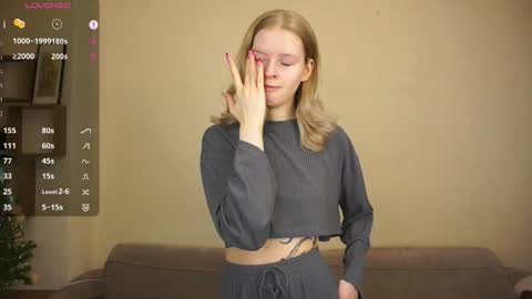 Hello Im Roxy Im just starting my journey here so lets get acquainted online show from February 2026 06:15:02 PM