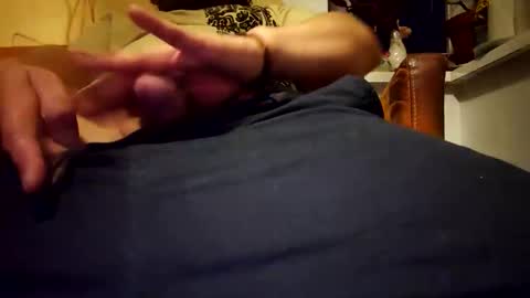 Snapshot of leolongbln chatting on November 2025 06:53:01 PM leolongbln online show from November 2025 06:53:01 PM