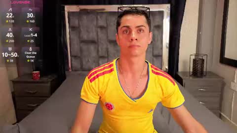 leomonnroe online show from July 2026 07:18:02 PM