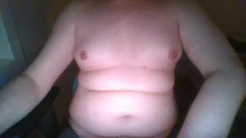 Snapshot of leon7069 chatting on September 2025 04:14:02 AM Leon online show from September 2025 04:14:02 AM