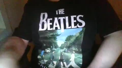 Snapshot of leon7069 chatting on October 2025 06:40:02 PM Leon online show from October 2025 06:40:02 PM