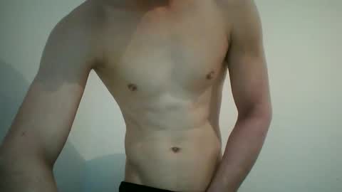 Snapshot of leon_071 chatting on February 2026 11:03:02 AM leon_071 online show from February 2026 11:03:02 AM