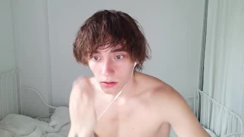 Leon online show from May 2026 10:42:02 AM