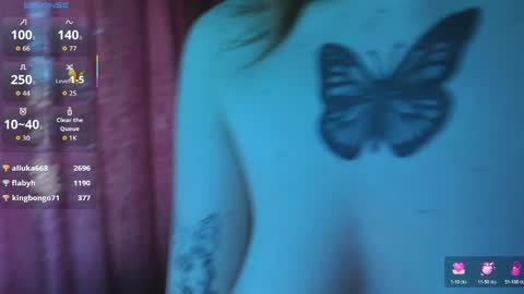 Snapshot of leona_vixen chatting on April 2026 03:06:01 PM Leona online show from April 2026 03:06:01 PM