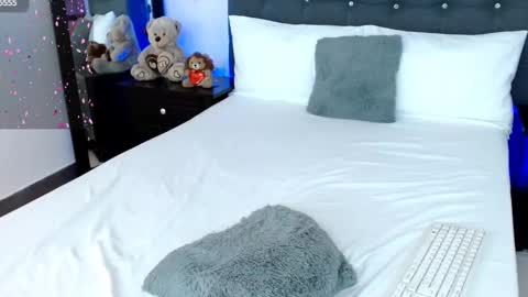 Snapshot of leonacutecam chatting on March 2025 12:00:01 AM LUCY online show from March 2025 12:00:01 AM