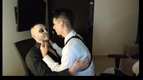 leonandresough online show from October 2025 11:50:04 PM