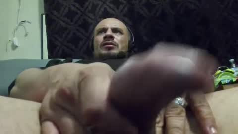 Snapshot of leonar0101 chatting on January 2025 07:04:01 AM leonar0101 online show from January 2025 07:04:01 AM