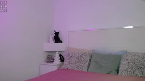 Leone Noir online show from February 2026 07:31:01 AM