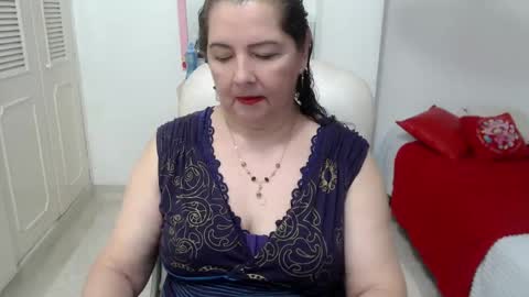 Snapshot of leonela_69 chatting on June 2026 10:48:02 PM leonela online show from June 2026 10:48:02 PM