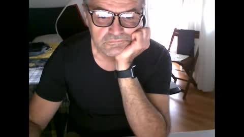 leonida62 online show from October 2025 08:38:01 AM