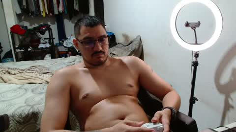 leonino231 online show from March 2026 04:34:02 AM