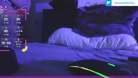 Snapshot of leonsatisfaction chatting on November 2025 06:41:02 PM Leon Robertson online show from November 2025 06:41:02 PM