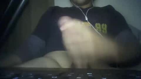 leoonel_95 online show from November 2025 06:34:02 AM