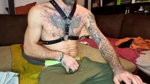 leorojas888 online show from January 2025 06:45:02 PM