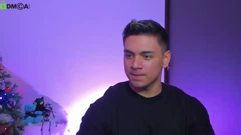 Snapshot of leotomodachi chatting on January 2025 06:22:02 AM Erosmoncheri online show from January 2025 06:22:02 AM