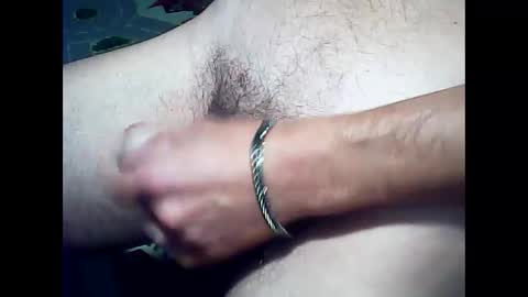 Snapshot of leroi_1981_ chatting on October 2025 03:42:02 PM leroi_1981_ online show from October 2025 03:42:02 PM