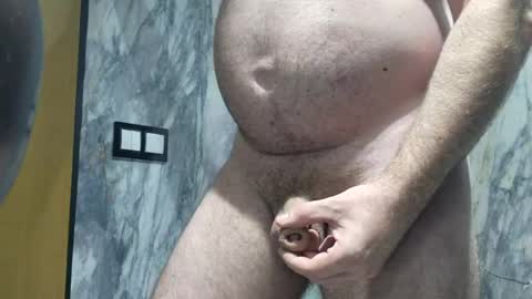 Snapshot of leschatons22 chatting on July 2026 05:22:01 AM Chaton online show from July 2026 05:22:01 AM
