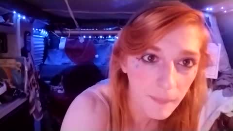 Snapshot of lesleygumgrass chatting on February 2025 06:17:02 AM LesleyGumGrass- The Boring Trans girl online show from February 2025 06:17:02 AM
