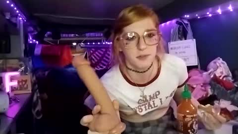 Snapshot of lesleygumgrass chatting on February 2025 07:05:01 AM LesleyGumGrass- The Boring Trans girl online show from February 2025 07:05:01 AM