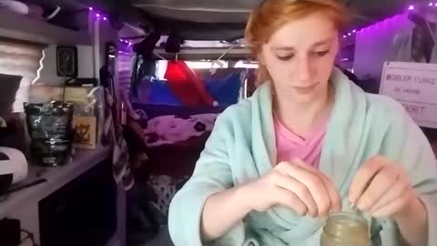 Snapshot of lesleygumgrass chatting on March 2025 04:42:02 PM LesleyGumGrass- The Boring Trans girl online show from March 2025 04:42:02 PM