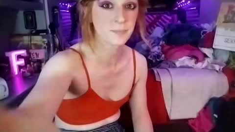 Snapshot of lesleygumgrass chatting on March 2025 05:46:01 AM LesleyGumGrass- The Boring Trans girl online show from March 2025 05:46:01 AM