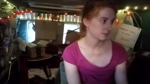 Snapshot of lesleygumgrass chatting on April 2026 10:37:02 PM LesleyGumGrass- The Boring Trans girl online show from April 2026 10:37:02 PM