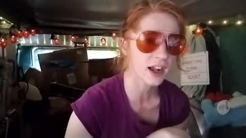 Snapshot of lesleygumgrass chatting on April 2026 12:28:02 PM LesleyGumGrass- The Boring Trans girl online show from April 2026 12:28:02 PM