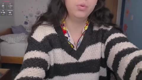 Snapshot of leslie9669 chatting on December 2025 04:11:01 PM Lesly online show from December 2025 04:11:01 PM