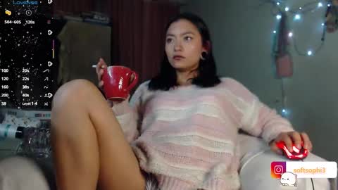 Snapshot of leslie__anderson chatting on December 2025 09:16:01 AM Leslie online show from December 2025 09:16:01 AM