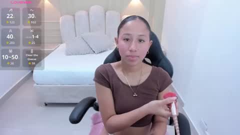 Snapshot of leslysimpson chatting on July 2026 07:31:01 PM online show from July 2026 07:31:01 PM