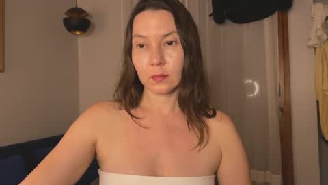 Snapshot of lessya_magic chatting on October 2025 01:19:01 PM lessya_magic online show from October 2025 01:19:01 PM