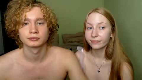 Alisa  Jhony online show from October 2025 02:28:02 PM