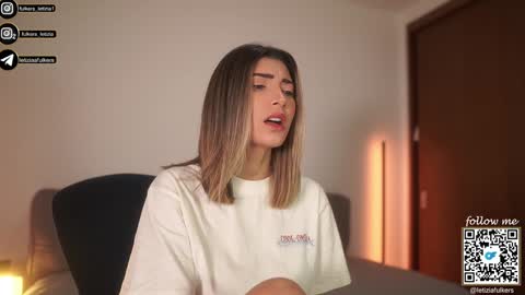 Snapshot of letiziafulkers1 chatting on December 2025 02:22:02 PM Letizia Fulkers online show from December 2025 02:22:02 PM