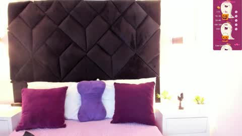 letiziia online show from October 2025 07:47:02 PM