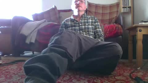 Snapshot of letmestrip chatting on December 2024 10:12:02 AM paul online show from December 2024 10:12:02 AM